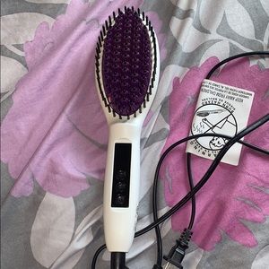Instyler straightening brush